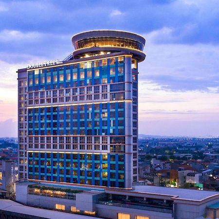 Doubletree By Hilton Surabaya Hotell Eksteriør bilde
