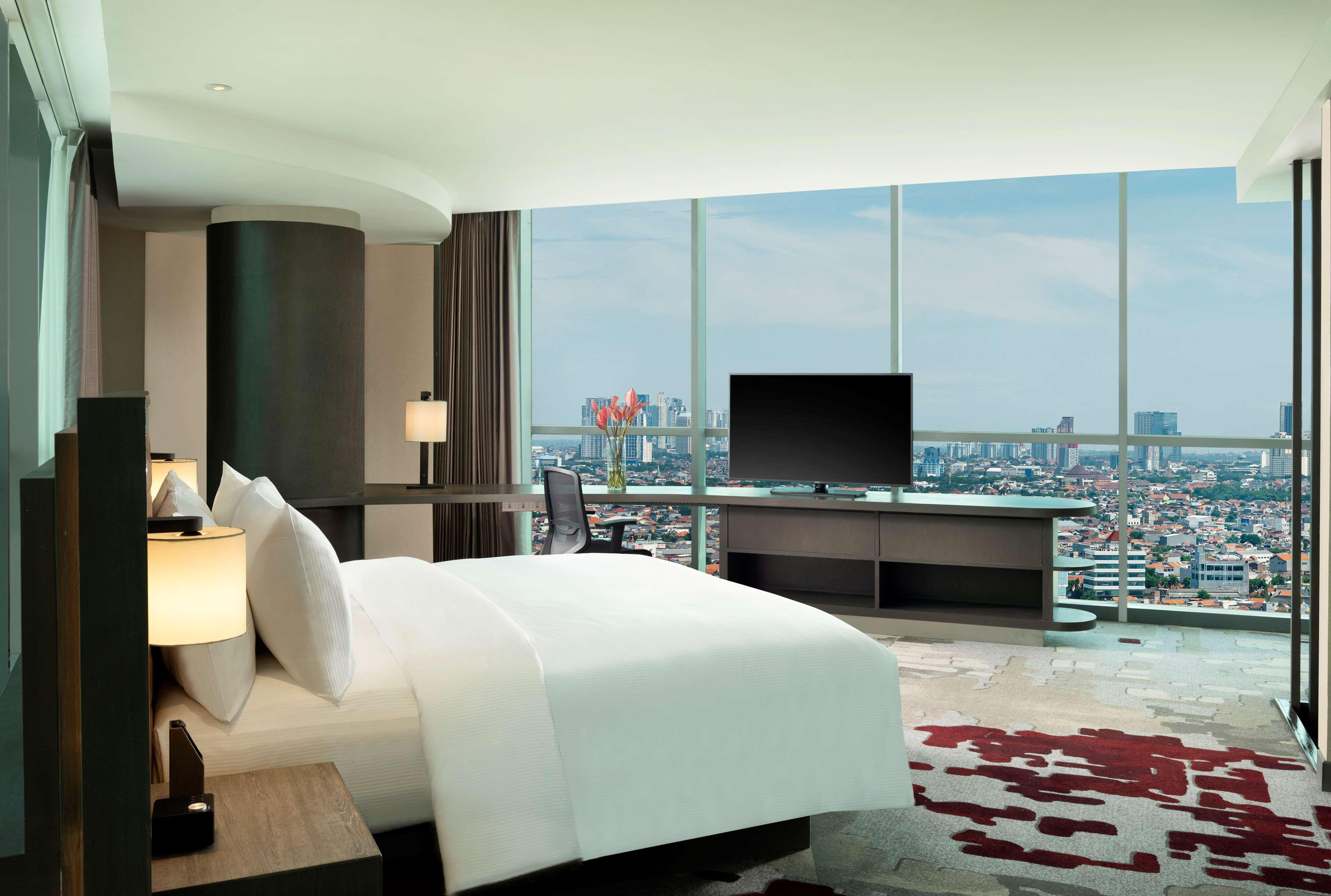 Doubletree By Hilton Surabaya Hotell Eksteriør bilde